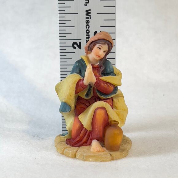 Grandeur Noel 2001 Bethlehem Village Blessed Mary O'Well Porcelain Resin - Picture 8 of 10